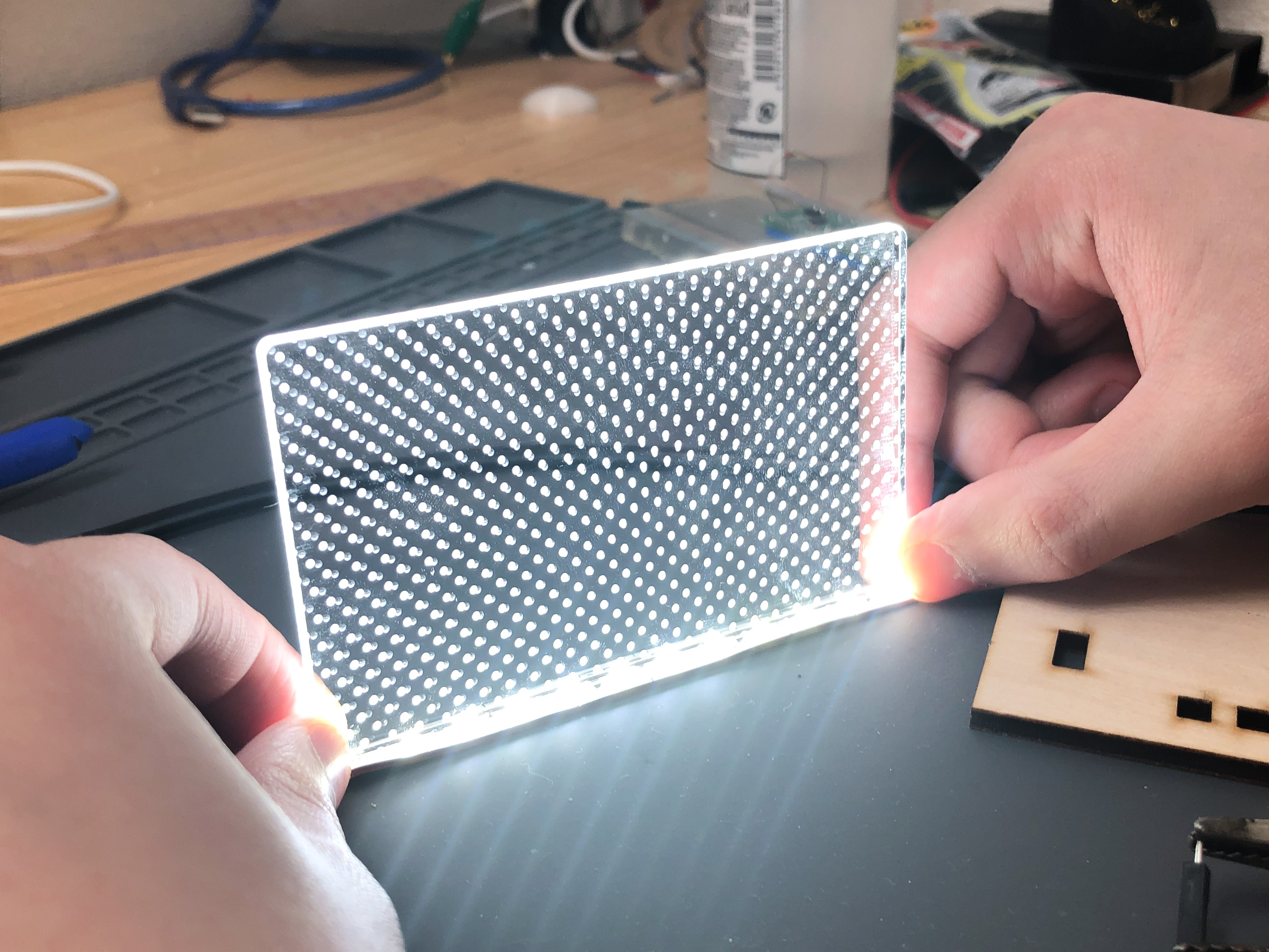 erotisk nikotin statisk Make a flat light emitting lighting by processing acrylic into a light  guide plate with a laser cutter | kohacraft's blog